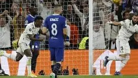 杨幂李沁等女星同框旧照引回忆